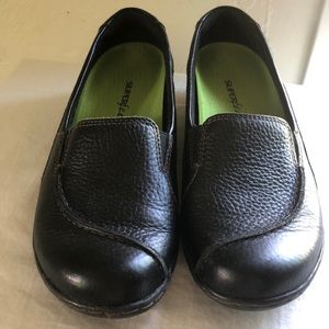 Clarks Collection ASHLAND VIOLET Womens Black Leather Shoes